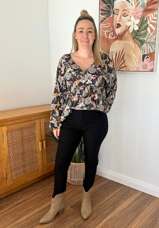 Remi Top Long Sleeve Grey Floral - Daisy’s Closet