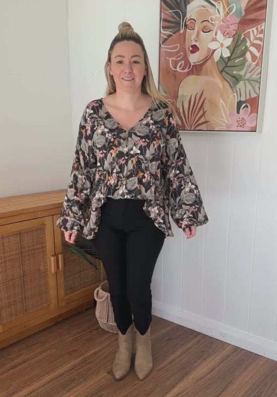 Remi Top Long Sleeve Grey Floral