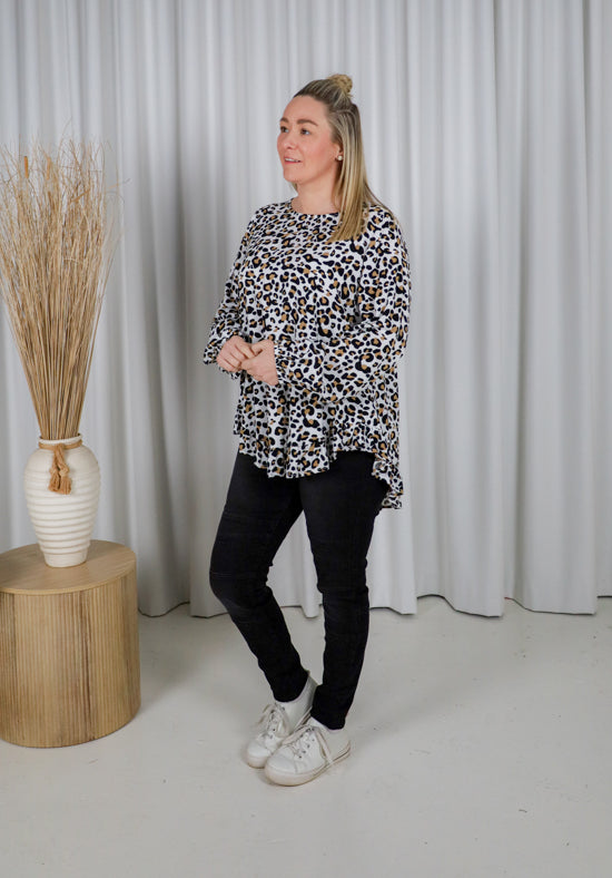 Mila Long Sleeve Light Leopard Top