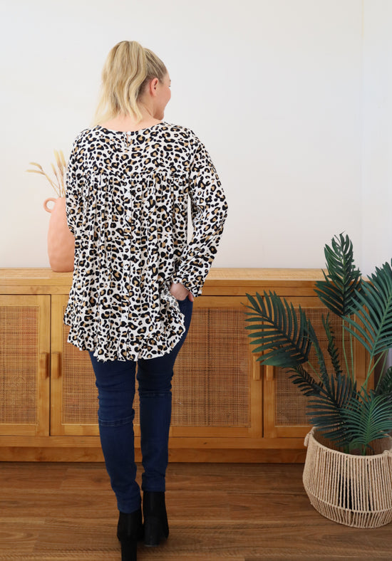 Mila Long Sleeve Light Leopard Top