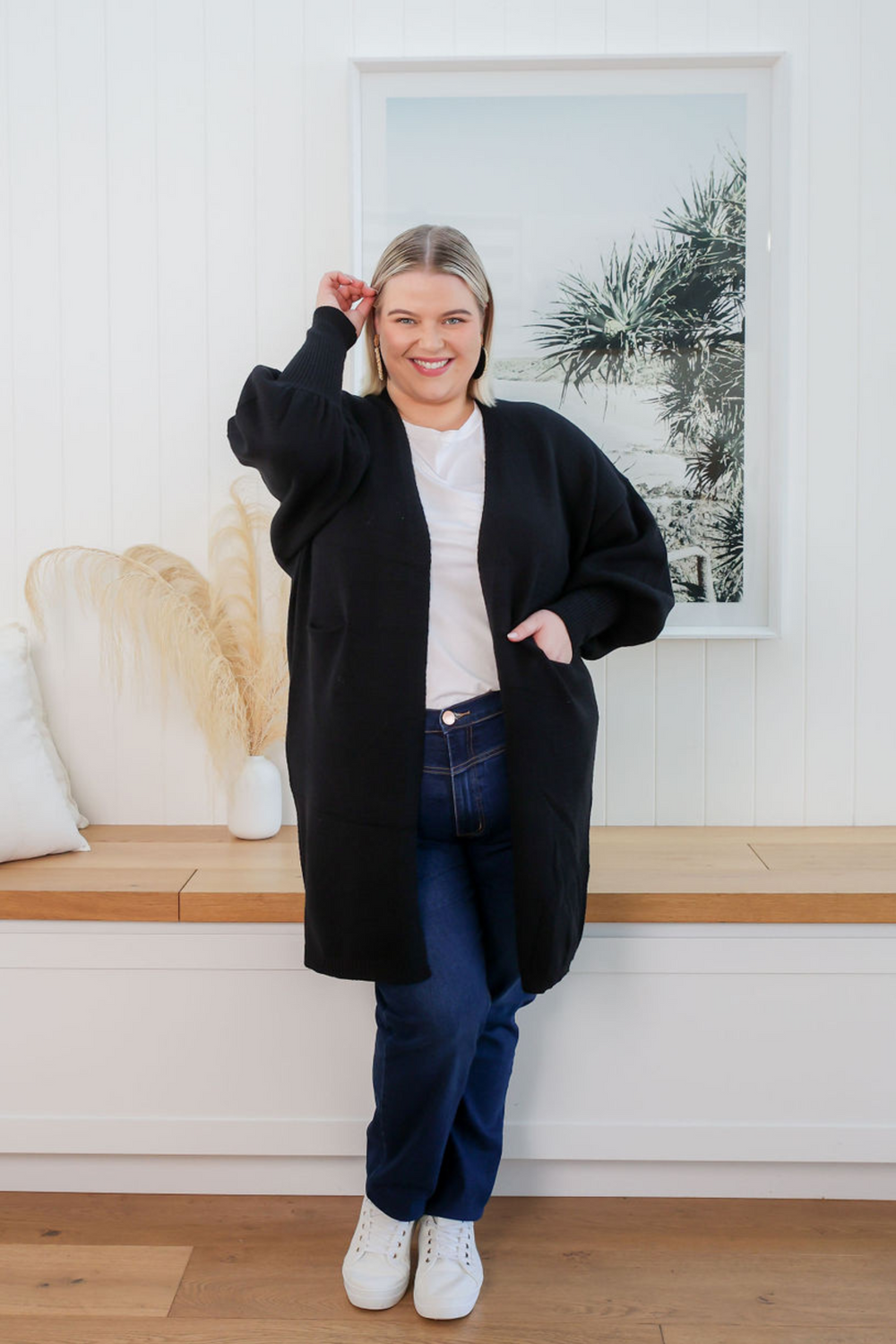 Ladies Cardigan - Black - Longline Cardigan - Funtional Front Pockets - Front Functional Pockets - Long Balloon Sleeve - Maya Cardigan Black Sizes L/XL Front Full Length View Paired With Carter Curve Dark Denim Jeans - Daisy's Closet