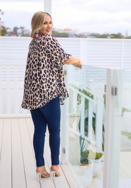 Ladies Leopard Top - Button Back - Short Sleeve - Mila Top - Daisy's Closet