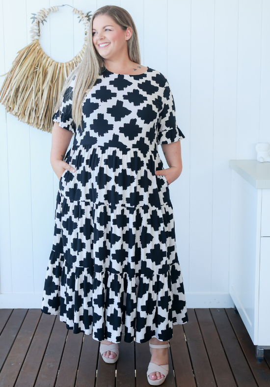 Ladies Black and White Midi Dress - Short Sleeve - Dylan Dress - Daisy's Closet