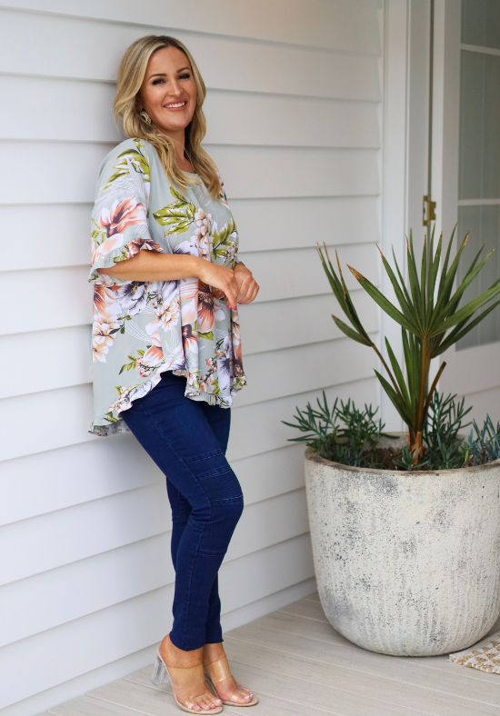 Ladies Short Sleeve Top - Sage + Floral - Sizes S/M - XXL - Tammy Top Daisy's Closet