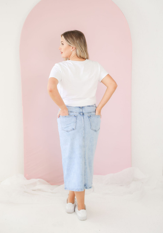 Ladies Denim Skirt - Light Blue Denim - Stretch Skirt - Midi Length - Daisy's Closet