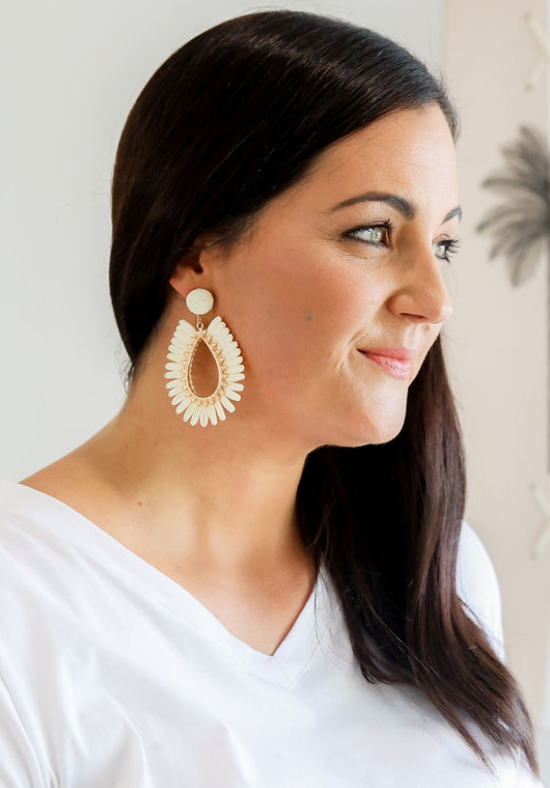 Lola Ivory Earrings - Daisy’s Closet