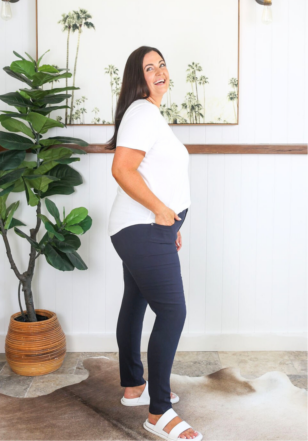 New Look Delta Jeans Navy - Daisy’s Closet