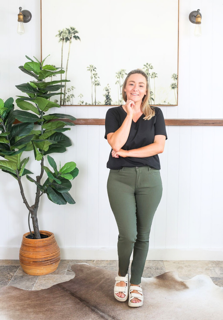 New Look Delta Jeans Khaki - Daisy’s Closet