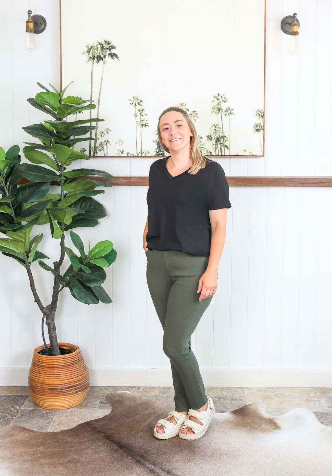 New Look Delta Jeans Khaki - Daisy’s Closet
