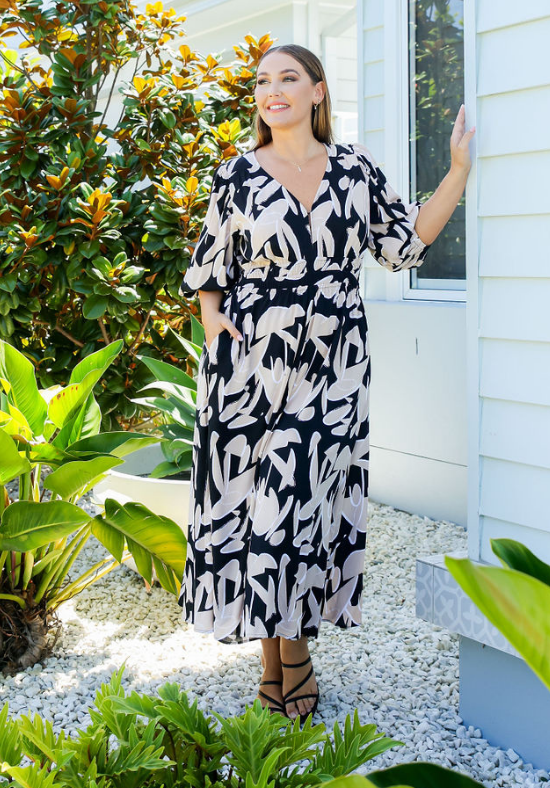 Ladies Party Dress - Summer Dress - V Neckline - Side Pockets - Sizes 6 - 26 - Daisy's Closet