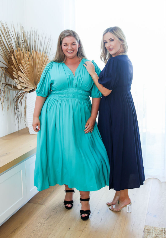 Ladies Summer Dress - V Neckline - Short Sleeves - Party Dress - Evelyn Dress - Daisy's Closet