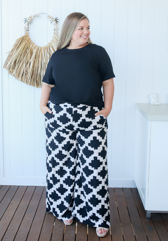 Ladies Wide Leg Pants - Slimming Waist Band - Long Black Pants - Lela Pants - Daisy's Closet