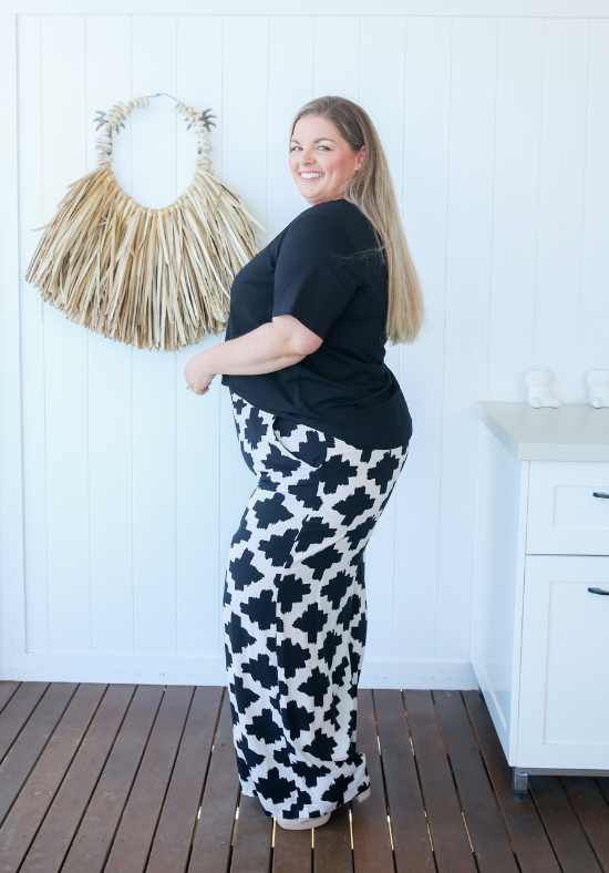 Ladies Wide Leg Pants - Slimming Waist Band - Long Black Pants - Lela Pants - Daisy's Closet