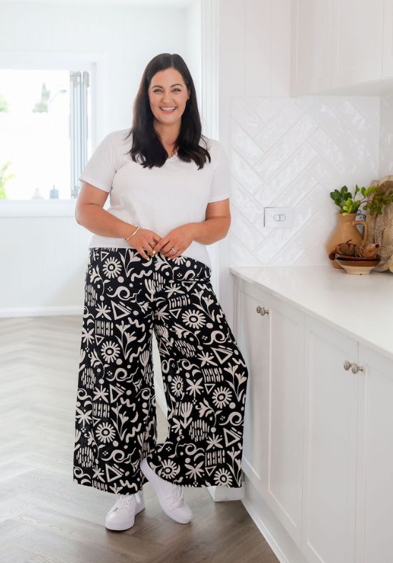 Lela Pants Sunchaser Black - Daisy’s Closet