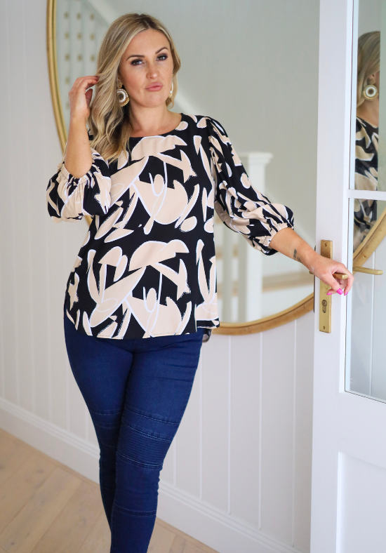 Ladies Short Sleeve Black Top - Abstract Pattern - Sizes 6-26 - Kara Top Daisy's Closet