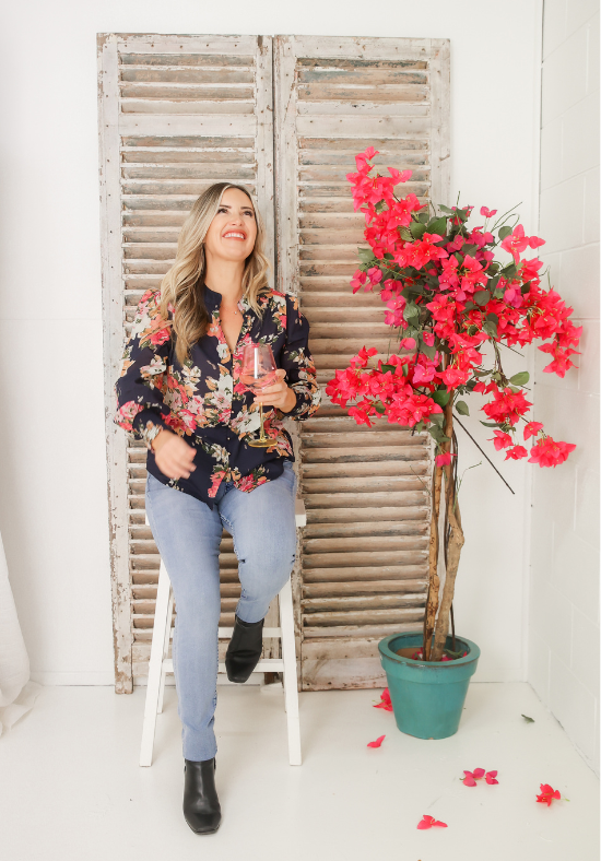 Amera Top Kara Navy Print - Daisy’s Closet