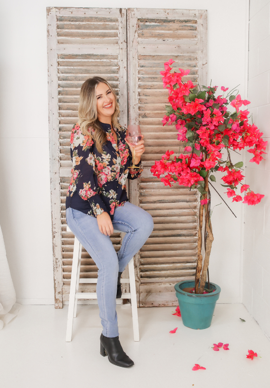 Amera Top Kara Navy Print - Daisy’s Closet