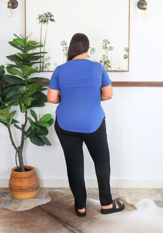 Daisy Round Neck Tee Blue - Daisy’s Closet