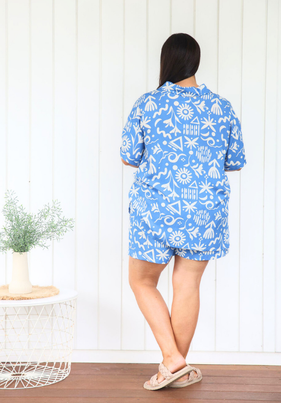 Sally Shirt Sunchaser Print Blue - Daisy’s Closet