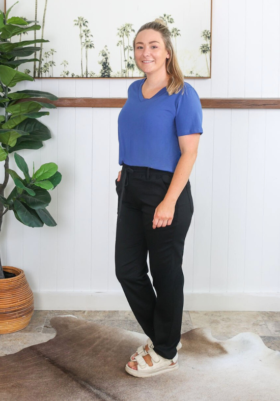 Daisy V Neck Tee Blue - Daisy’s Closet