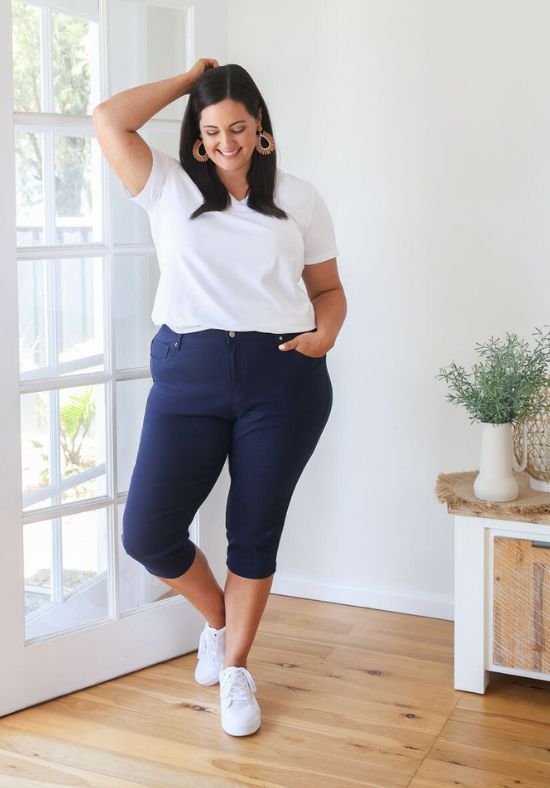 New Look Delta 3/4 Jeans Navy - Daisy’s Closet