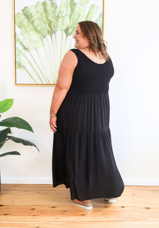 Elena Midi Dress Black - Daisy’s Closet