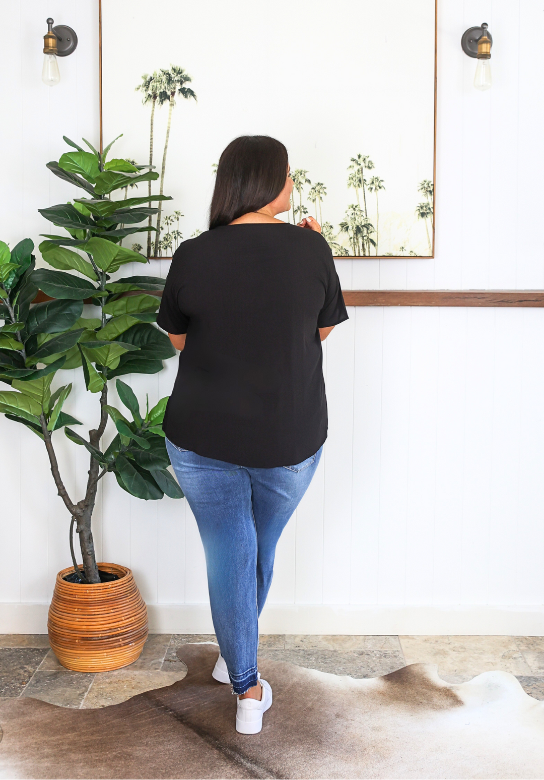 Remi Top Black - Daisy’s Closet