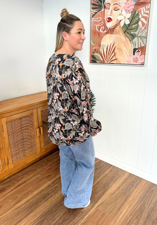 Remi Top Long Sleeve Grey Floral - Daisy’s Closet