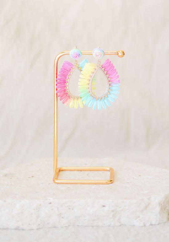 Lola Flamingo Earrings - Daisy’s Closet