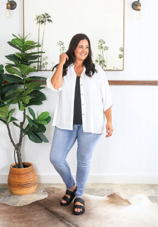 Darcy Pull On Light Denim Jeans - Daisy’s Closet