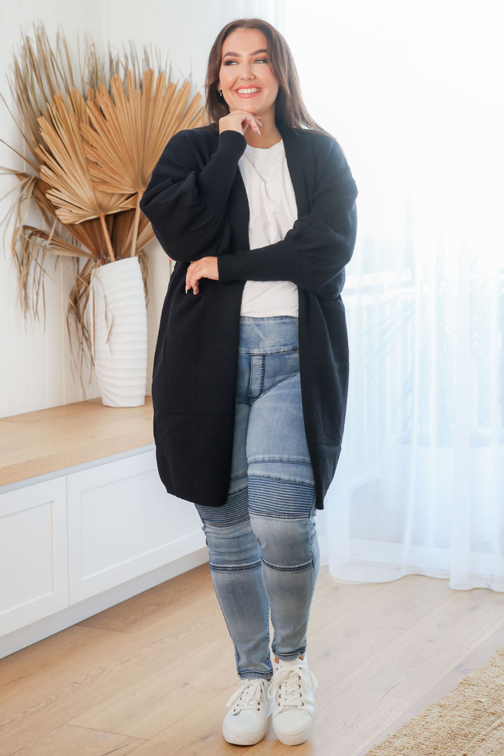 Delilah Jeans Light Denim - Daisy’s Closet