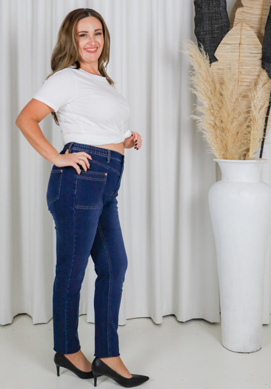 Carter Curve Jeans Dark Denim - Daisy’s Closet