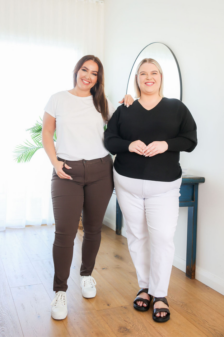 Ladies Jeans - White - Full Length - Plus Size - Curve Friendly - Sizes 6 - 26 - Delta Jeans Front Full Length View Size 22- Daisy's Closet