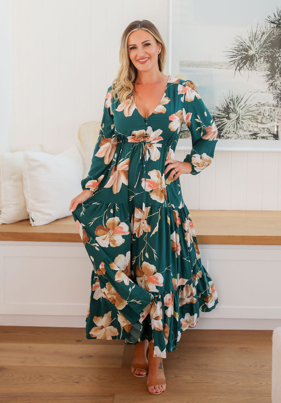 Ladies Maxi Dress - Long Sleeve - Bump and Feeding Friendly - Concealed Side Pockets - Emerald Green - Sizes 6 - 26 Curve Friendly Maxi Dress - Bonnie Long Sleeve Maxi Dress - Daisy's Closet - Front Full Length View Showing Dress Flowey Detail Size 10