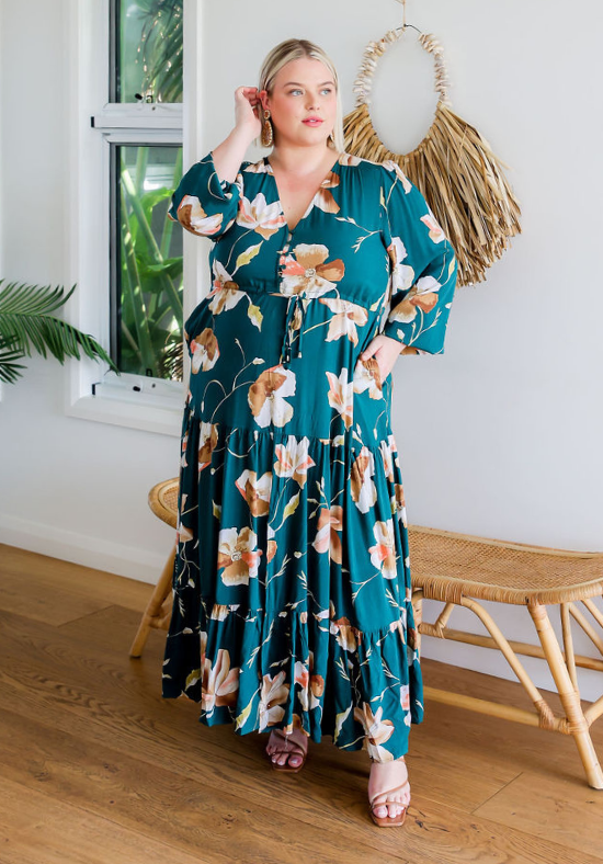 Ladies Maxi Dress - Long Sleeve - Bump and Feeding Friendly - Concealed Side Pockets - Emerald Green - Sizes 6 - 26 Curve Friendly Maxi Dress - Bonnie Long Sleeve Maxi Dress - Daisy's Closet - Front Full Length View Size 20