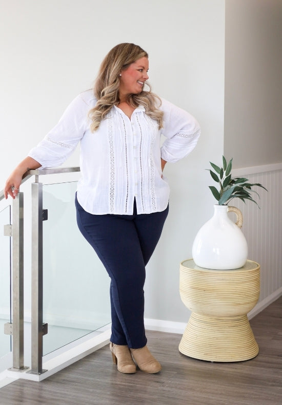 New Look Delta Jeans Navy - Daisy’s Closet