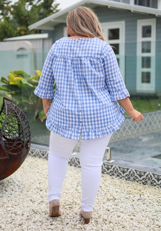 Ladies White Jeans - Stretch Fabric - Front and Back Functional Pockets - Zip up Front - Sizes 6 - 24 - Delta Denim Jeans - Daisy's Closet